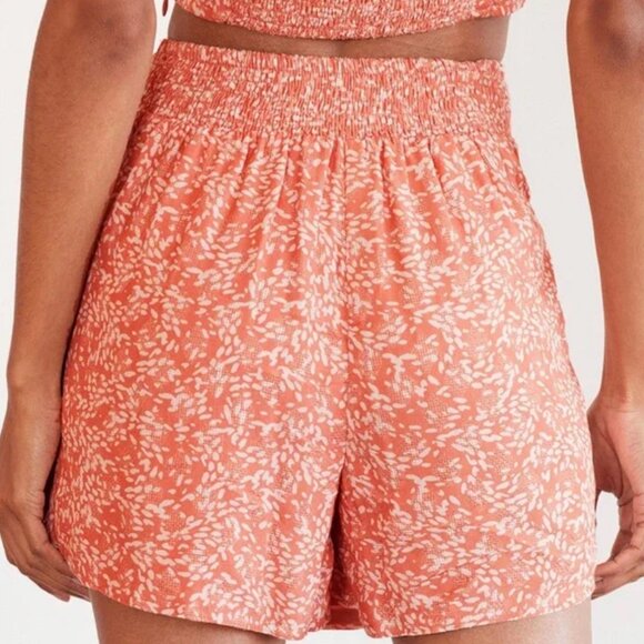 LULU'S Most Perfect Day Tie Front Pink Coral Print Shorts Size Small EUC - Picture 3 of 7